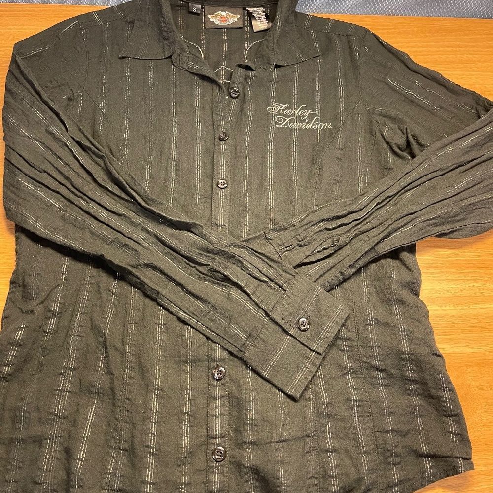 Women's Harley Davidson black button up Size S